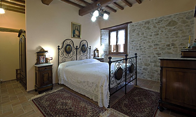 Uncinano Casa | Morada de Monsignore