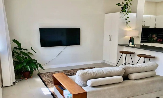 North Sydney Apartamento | Dine, shop & explore the city!