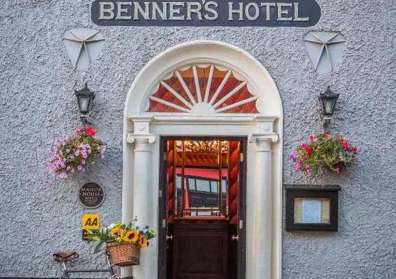 Dingle Hotel | Dingle Benners Hotel