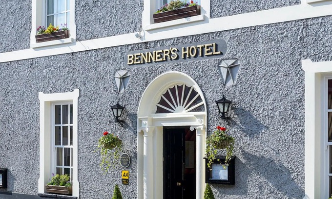 Dingle Hotel | Dingle Benners Hotel