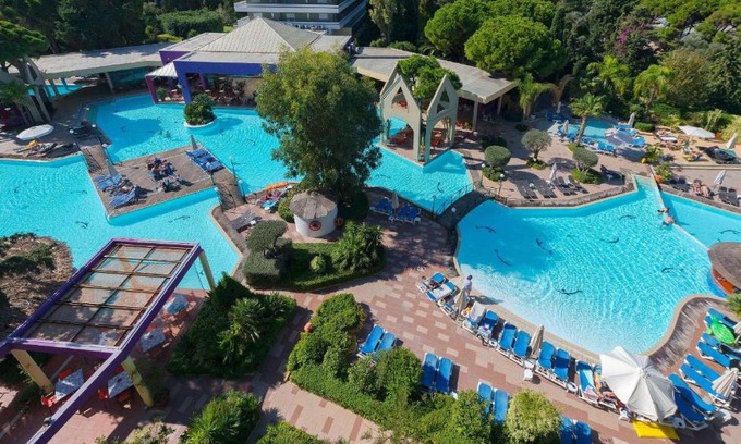 Ixia Hotel | Dionysos Hotel