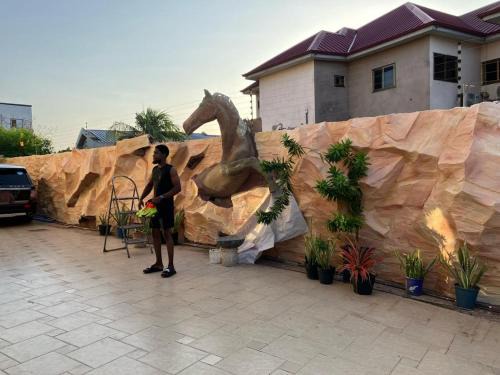 Teshie Casa | Direct Humez