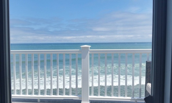Brant Rock Casa | Directo Ocean Front Home, completamente reformado, arriba a abajo en 2015