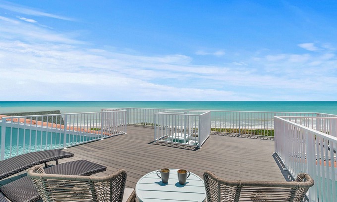 North Beach Casa | Direct Oceanfront Hideaway Beach House 3 story with Rooftop Terrace!