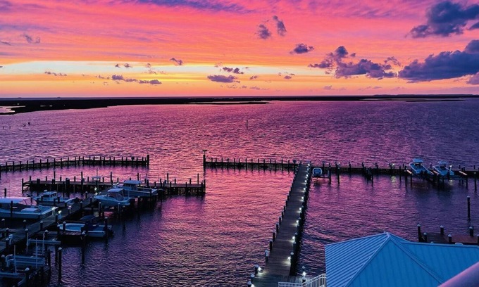 Crisfield Condominio | Direct Waterfront Chesapeake Bay Condo