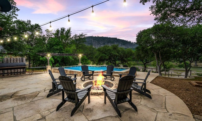 Concan Casa | Directly ON THE Frio river, with a private pool and room for up to 37!