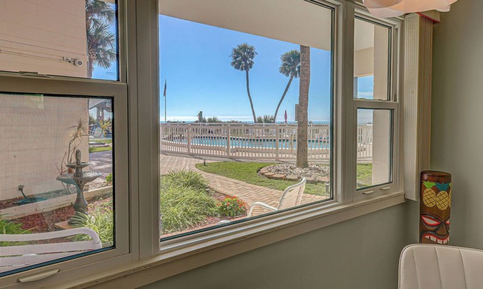 Golden Beach Condominio | Directly on the Gulf - Unit 6 - 1 Bedroom - Ground Floor - Sleeps 4