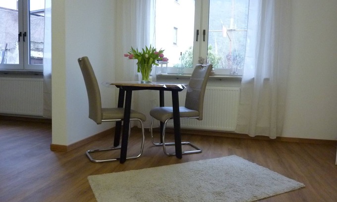 Bad Salzig Apartamento | Directly on the Rhine with a fantastic view of the castle in Bad Salzig