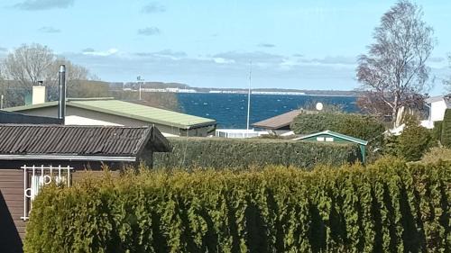Hohenkirchen Casa | direkt am Wasser "Küstenperle"mit Meerblick und Sauna