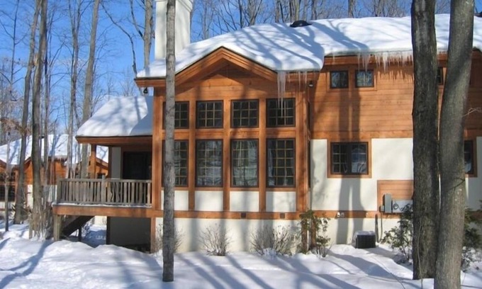 Boyne Falls Condominio | Boyne Mountain Discípulos pueblo Slopeside Condo de Lujo