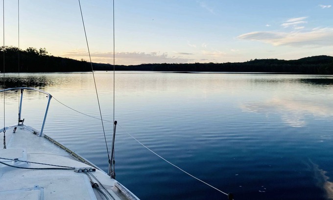Nerong Casa | DISCOUNTED: Secluded Cottage by the Lake