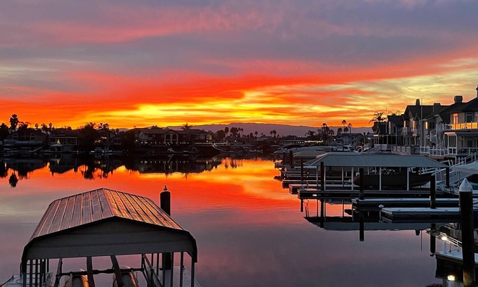 Discovery Bay Casa | Discover Bay Home - 2,400 sq. ft.- Close to fast water, minutes to marina & gas