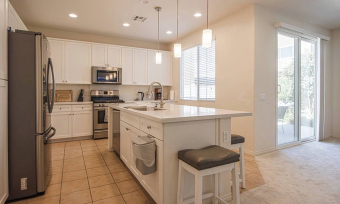 Upland Casa | Discover Elegance on Granada Rd