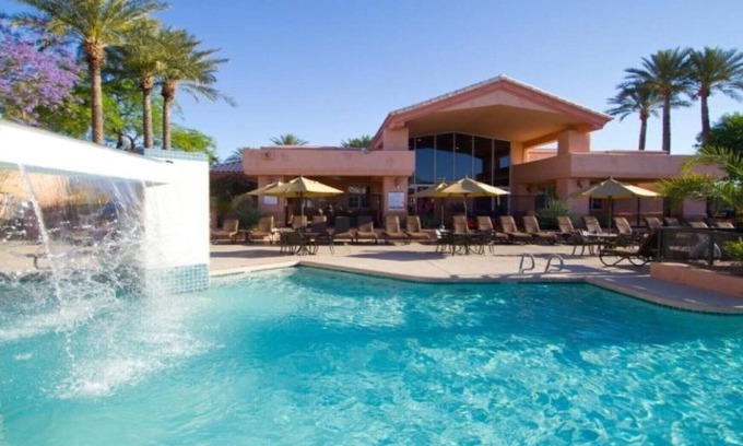 North Scottsdale Complejo | Discover Family Fun and Desert Adventure at HVC Scottsdale Villa Mirage-1 Bd.