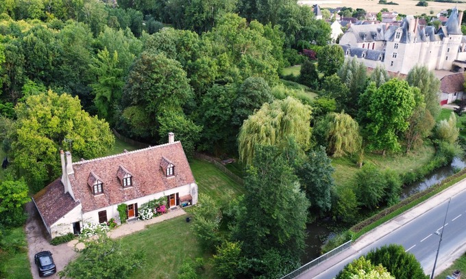 Fougeres-sur-Bievre Casa | NUEVO: casa con encanto y jardín entre Beauval y Chambord