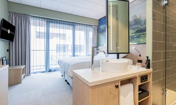 Marknesse Hotel | Discover Nature’s Beauty from a Cozy Rooms with Terrace - 2 Family Suites