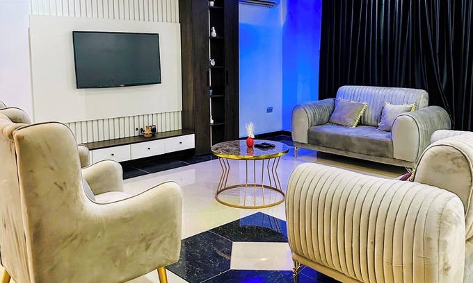 Abuja Apartamento | Discover the pinnacle of luxury living in our elegantly designed apartments.