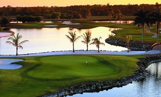 Naples Condominio | ¡Revitaliza, renueva y relájate en este retiro de golf privado, SIN tarifas adicionales!