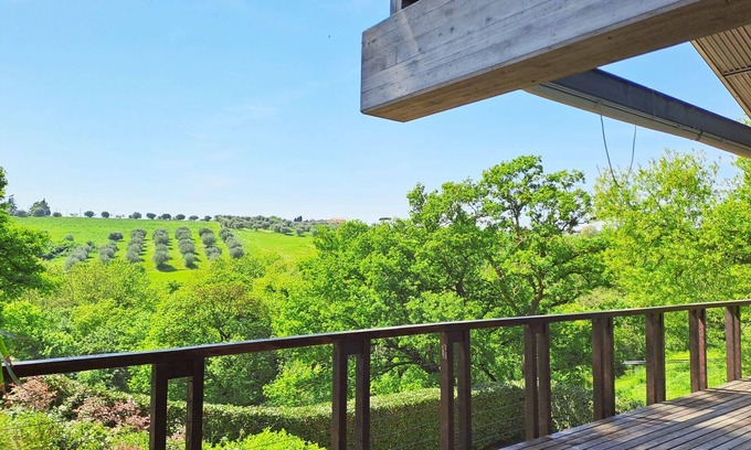 Monte Caminetto Apartamento | Discover the unique charm of Villa New Star in Sacrofano, an architectural masterpiece nestled in th