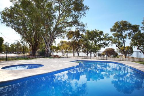 Barmera Complejo | Discovery Parks - Lake Bonney