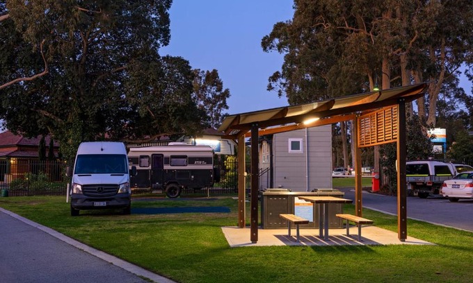 Forrestfield Complejo | Discovery Parks - Perth Airport