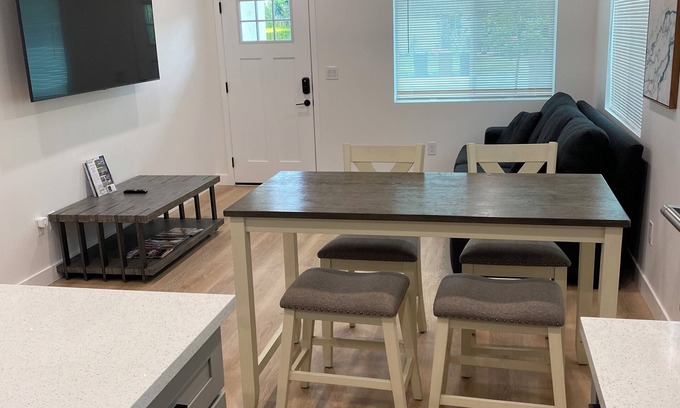 Westminster Casa | Disney/Lt Saigon/3mi 4Bd2ba - Reva