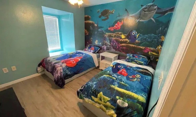 Crestwynd Bay Casa | DISNEY R US! UNIVERSAL IS TOO!!!