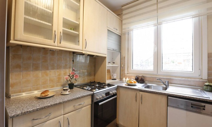 Nisantasi Apartamento | Distinguished Apartment in Sisli
