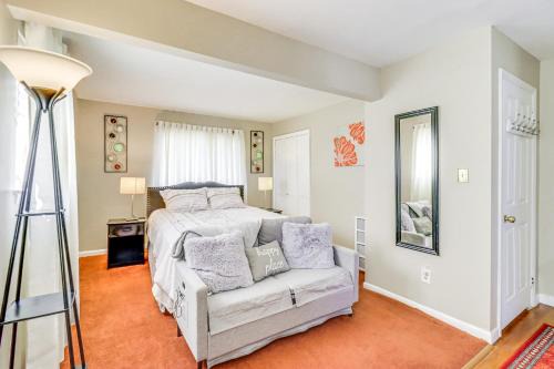 District Heights Apartamento | District Heights Studio about 12 Mi to National Mall!