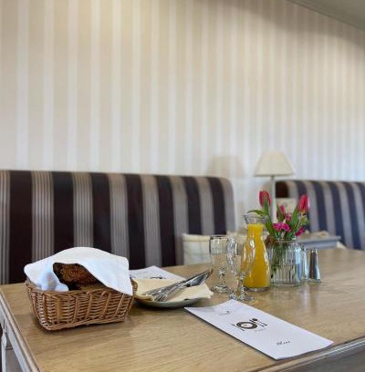 Komarno Casa | Divá Kačica Restaurant & Pansion