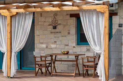 Sithonia Apartamento | Diva Liotrivi