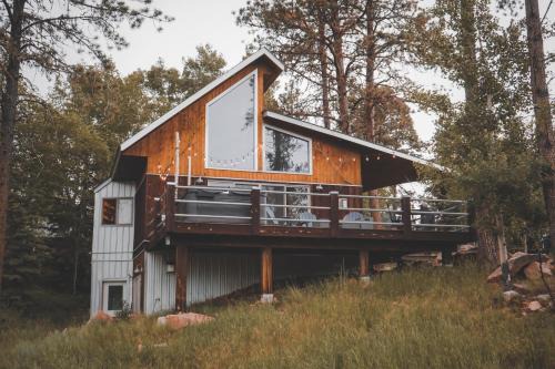 Lead Casa | Divided Sky