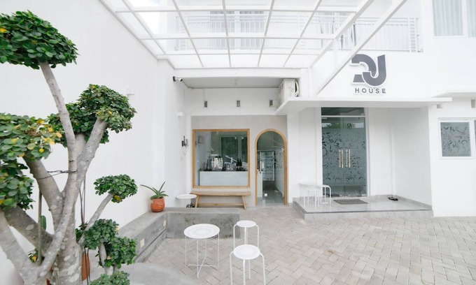 Banguntapan Casa | DJ House Yogyakarta