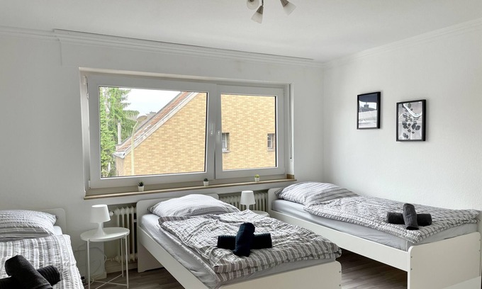 Lendersdorf Apartamento | Dn02 Ferienwohnung, 70qm, 2 Schlafzimmer, 1 Wohn- /schlafraum, Max. 6 Personen