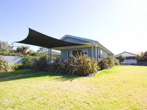 Port Willunga Casa | Do Drop Inn - Port Willunga - C21 SouthCoast Holidays