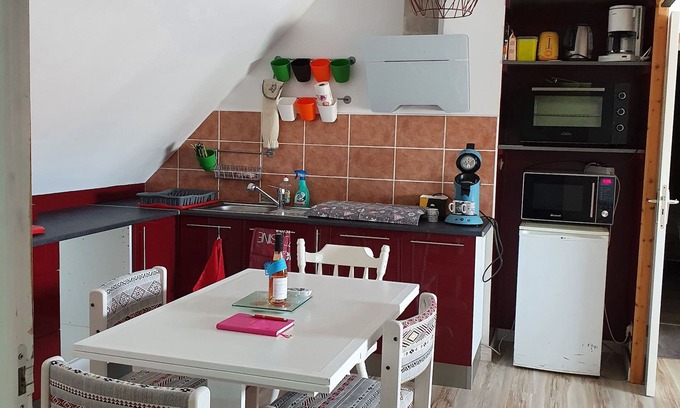 Montoire-sur-le-Loir Apartamento | DO NOT TAKE RUE DAVID DOUILLET GO STRAIGHT AHEAD.