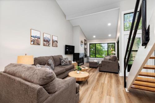 Wintergreen Casa | Dobie 24 with Wintergreen Advantage