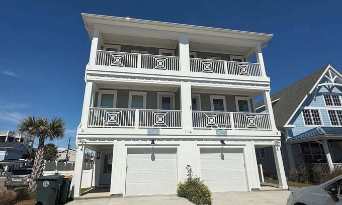 Kure Beach Villa | Doc's Beachwalk - New Listing - Great Property - Great Location