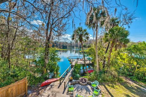 Dunnellon Casa | Dock and Kayaks Riverfront Dunnellon Home!