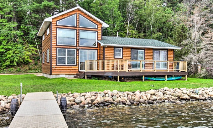 Motley Cabina | Dock & Fire Pit: Shamineau Lake Retreat!
