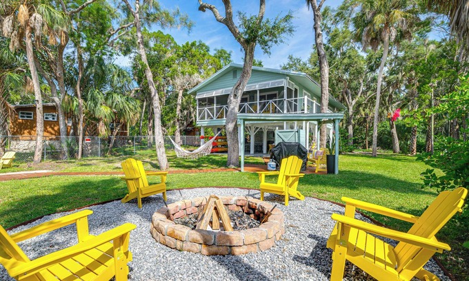 Crystal River Casa | Dock, Hot Tub & Games: Crystal River Family Gem