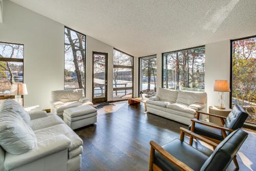 Hot Springs Village Casa | Dock, Hot Tub and Views Stunning Lake Coronado Gem