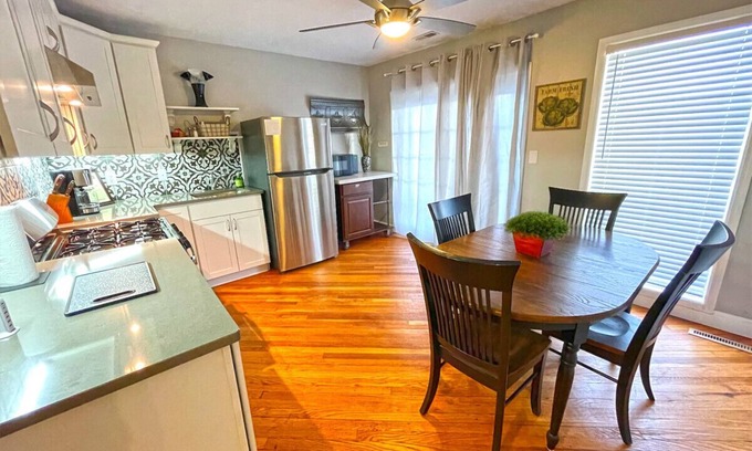 Marietta Condominio | Dock Side | 2 Bed Condo Waterfront on Ohio River