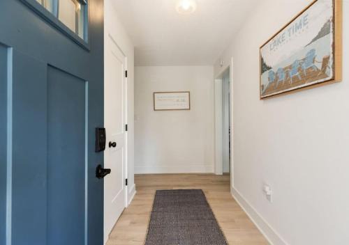 Winchester Casa | Dockside Dreams Best Game and Movie Room at the Lake
