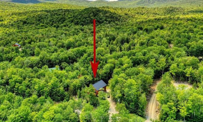 Carrabassett Valley Cabina | Dog-friendly home with large deck, hot tub, great views, & gas fireplace