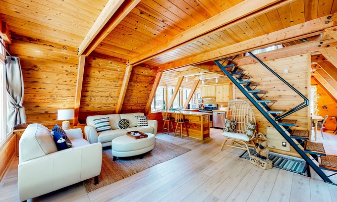 Tahoe Pines Casa | Dog-friendly A-frame cabin with 2 decks & fireplace - walk to the beach