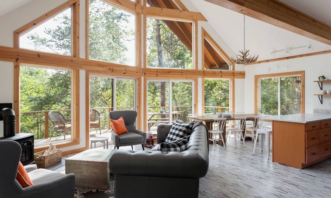 Anderson Island Casa | Dog friendly cabin + hot tub, nestled amongst the trees