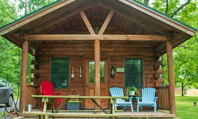 Lodi Cabina | Cabaña aislada en el país del vino - ¡Glamping que admite mascotas, con desayuno incluido!