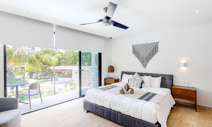 Tulum Apartamento | Dog-Friendly Condo W/ Expansive Shared Pool, Balcony, Central AC, & Fast WiFi!