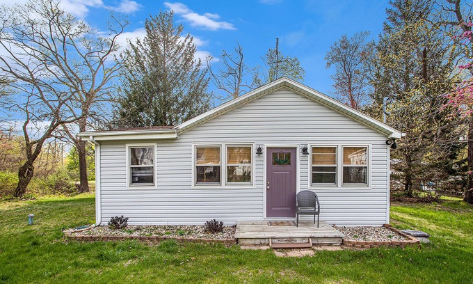 Lake Michigan Beach Cabaña | Dog-friendly cottage with a large yard, firepit, grill, & wood-burning fireplace